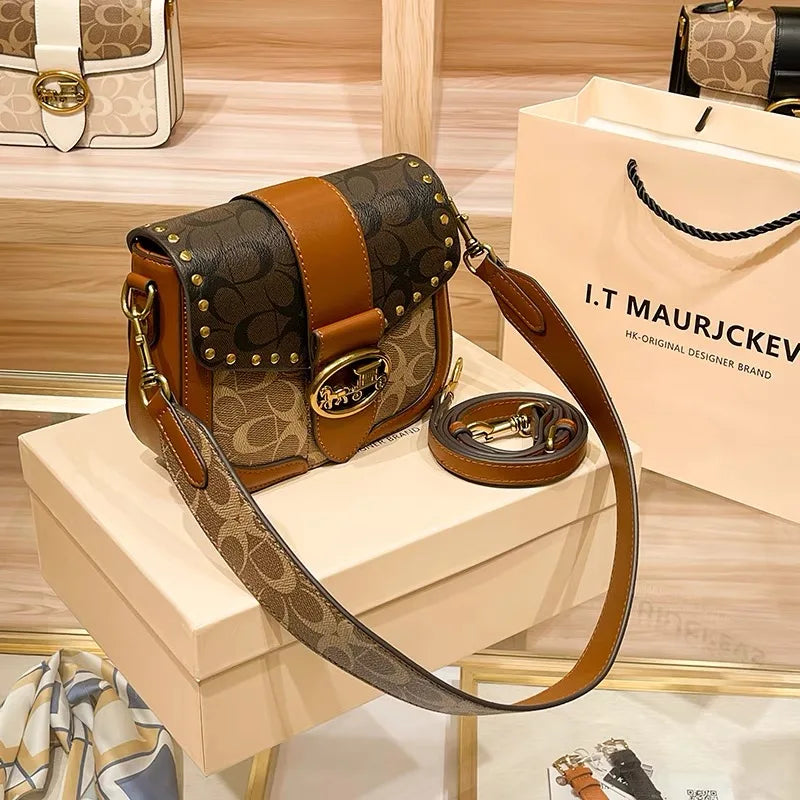 New minimalist and fashionable small handbag, portable box bag