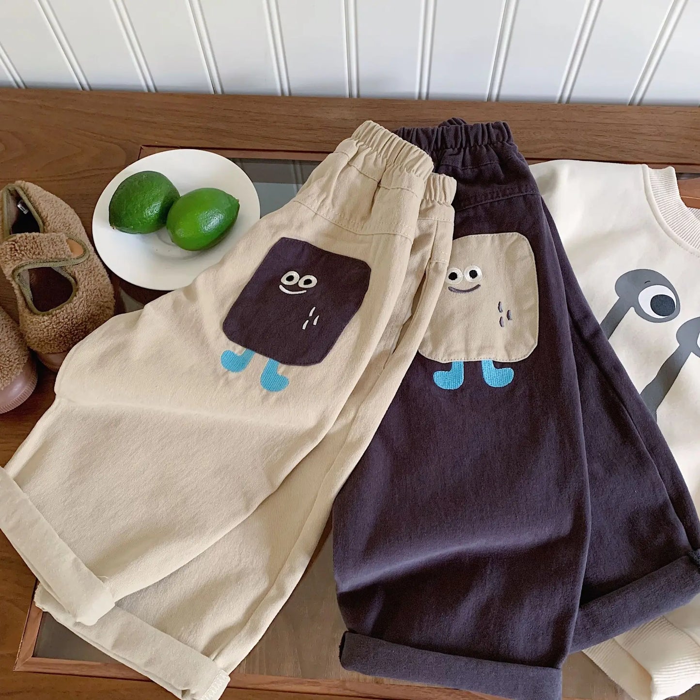 Ins 2025 Autumn Childrens Boys Casual Pants Cartoon Embroidered Cotton Baby Boys Pants Kids Boys Straight Leg Loose Pants